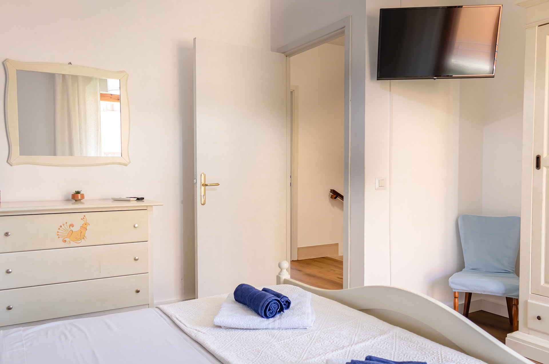 Lihele — Letto matrimoniale