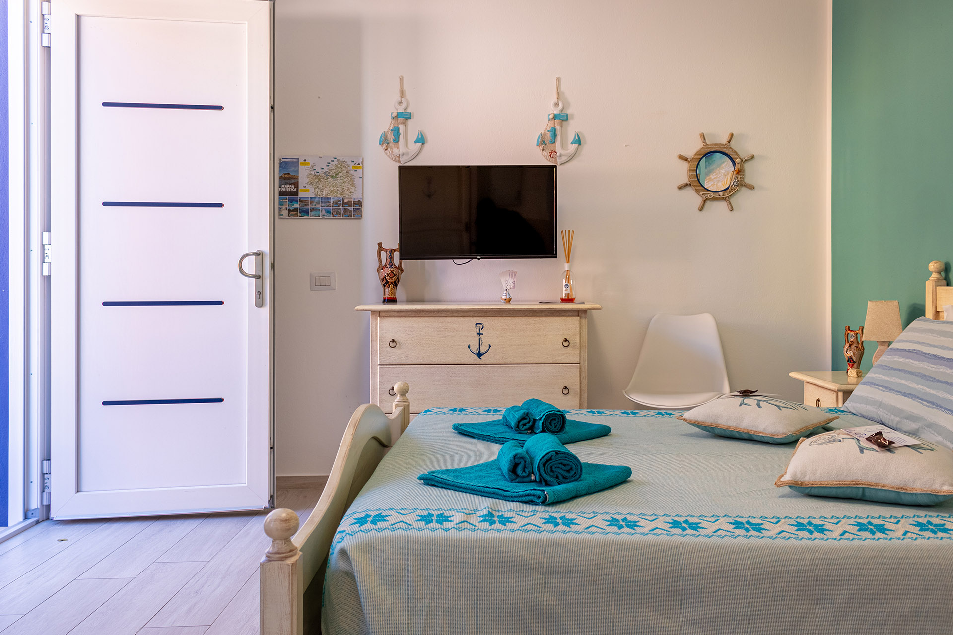 Likele - camera vista mare Castelsardo